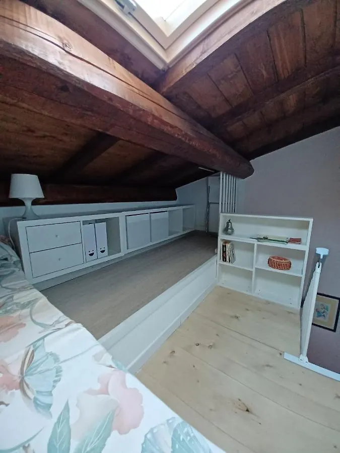 Nyaraló Casa Vacanze L'Acquerello Lari