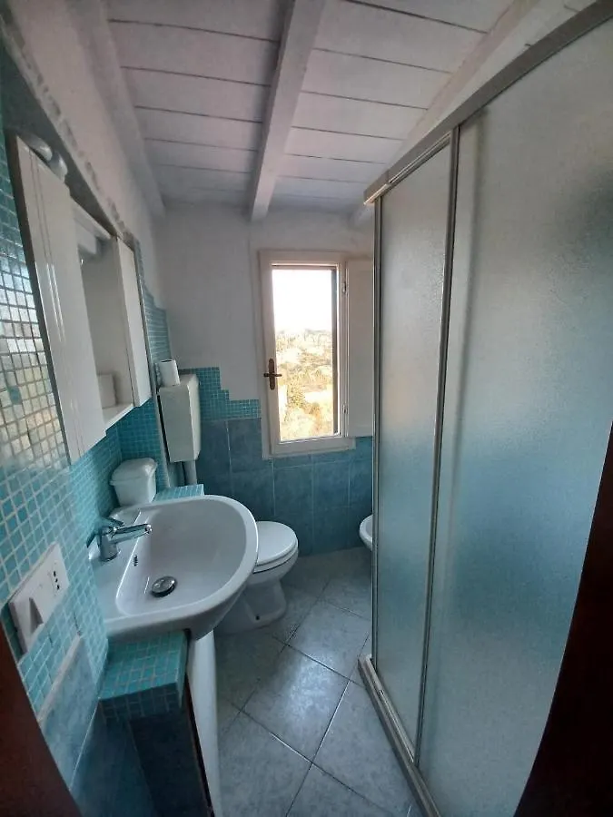 Casa Vacanze L'Acquerello Lari 0*,