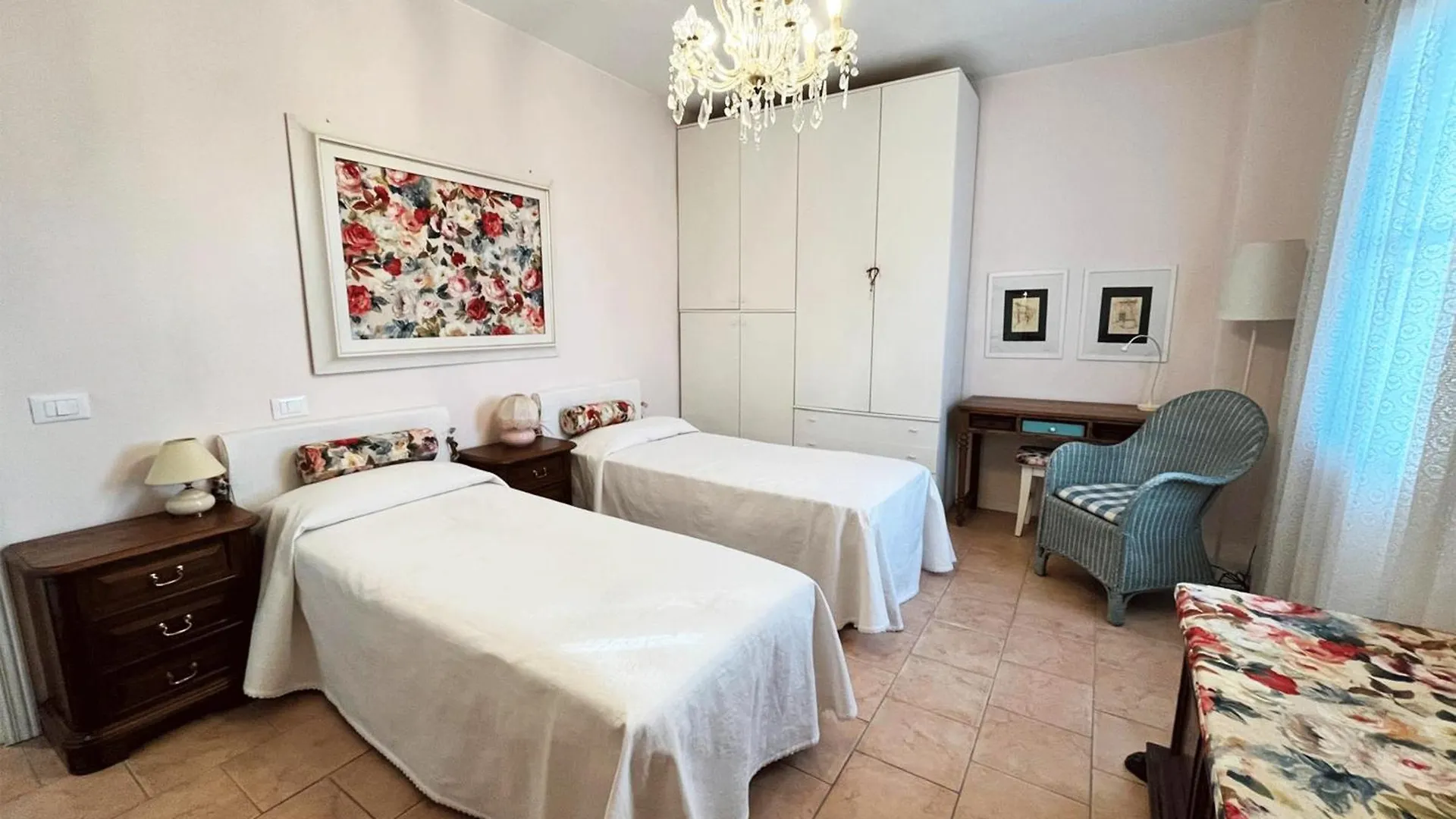 Casa Vacanze L'Acquerello Lari Nyaraló